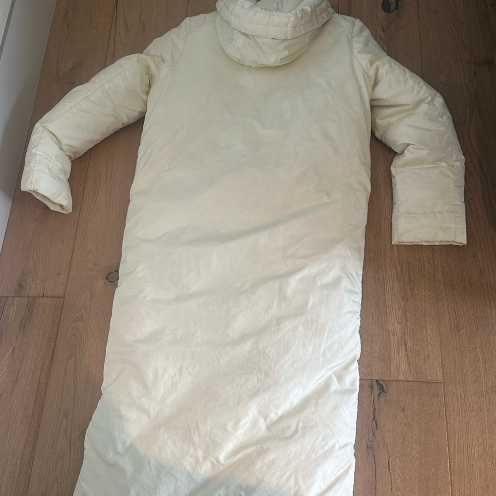 Women's Stunning Ralph Lauren Long White Puffer Coat with Hood - Picture 4 of 8